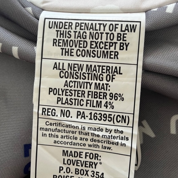 Lovevery Activity Mat - Picture 11 of 13